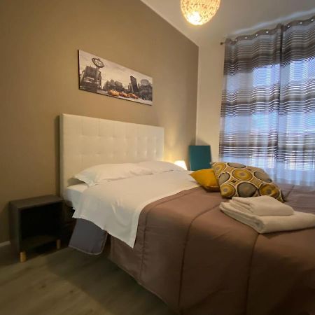 Trilocale In Piazza Duomo Apartment มิลาน ภายนอก รูปภาพ