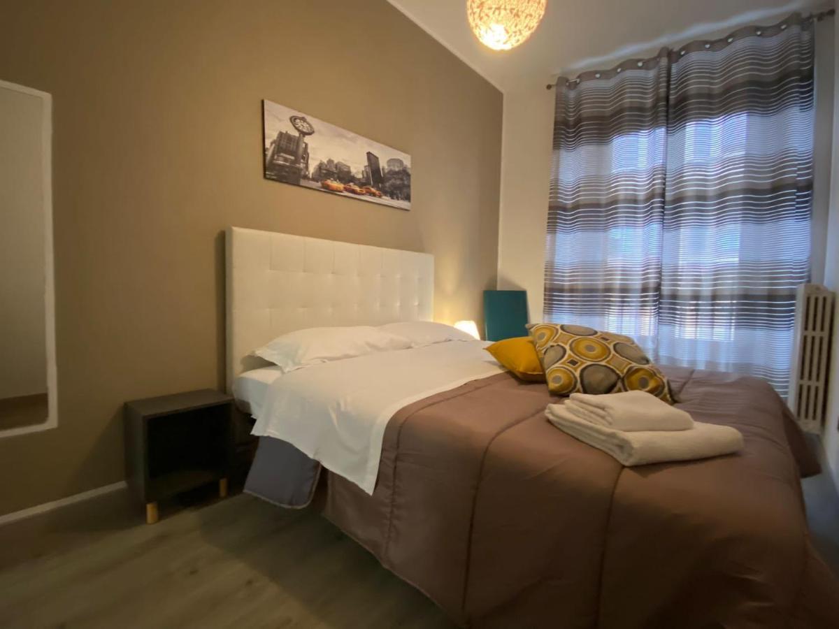 Trilocale In Piazza Duomo Apartment มิลาน ภายนอก รูปภาพ