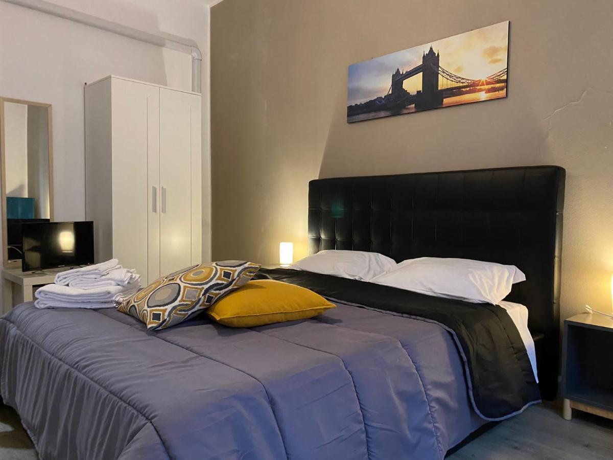 Trilocale In Piazza Duomo Apartment มิลาน ภายนอก รูปภาพ